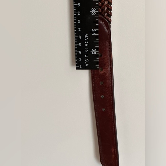 2 Used Cute Belts - Picture 4 of 11